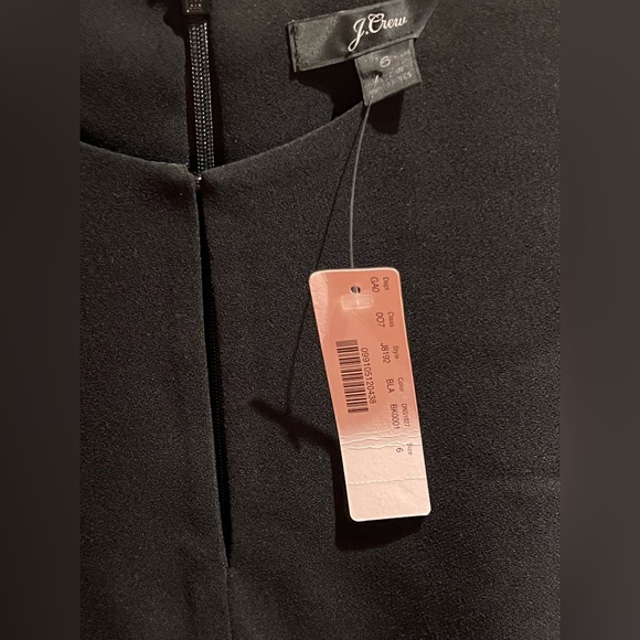 Sz 6 J.Crew 365 CROP SHIRT Black Crepe SPLIT NECK Cap Sleeve Top Blouse Lined - Picture 4 of 4